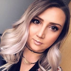 Meet your Posher, Nina